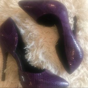 Snakeskin STEVEN by Steve Madden. Never been worn!